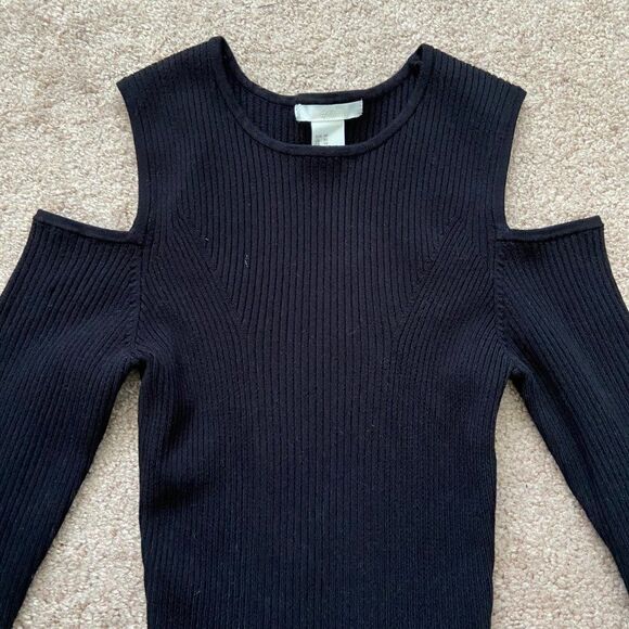 H&M Black Cold Shoulder Knit Bodycon Dress - Picture 2 of 3